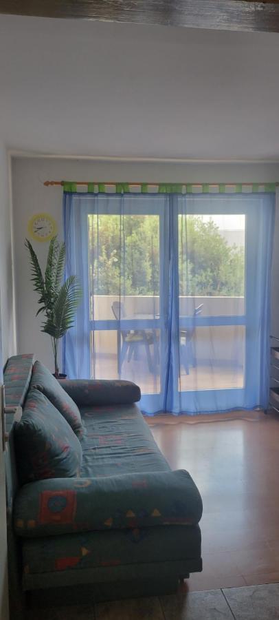 Apartmani Sonia Njivice Exterior photo
